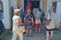 Slavnostna-masa-v-Podbrezjah-vhod
